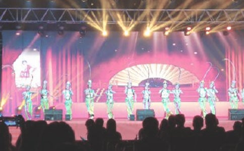 藝術節表演作文300字(優秀4篇)