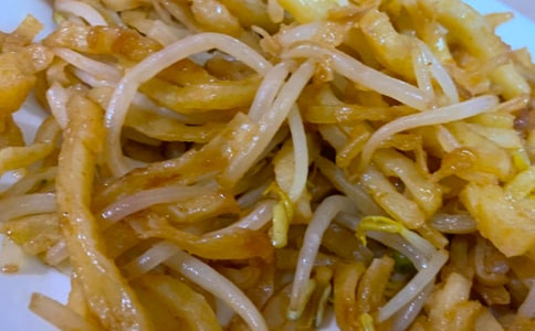 雞絲銀芽炒餅的做法