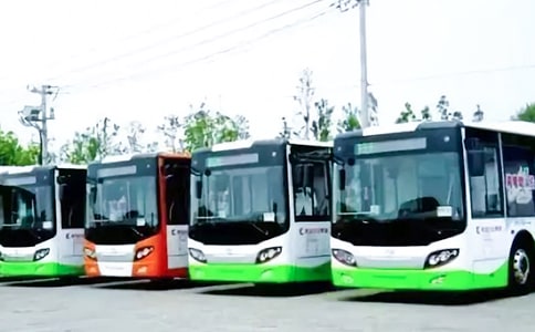 第一次坐公交車作文