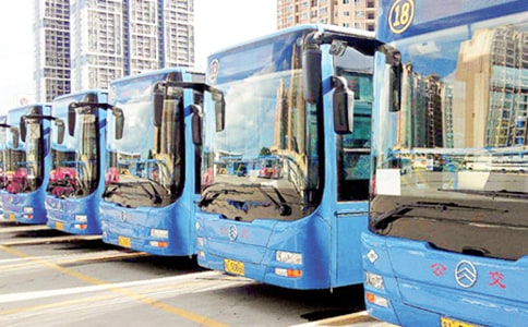 公交車讓座的作文