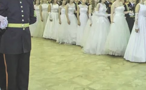 ��^�Ļ������y����̘Iٝ���߄���