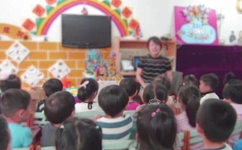 幼兒園大班健康教育活動教案《我們的表情》含反思
