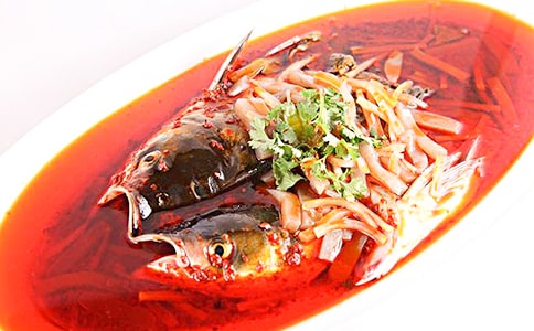 燉魚頭的做法