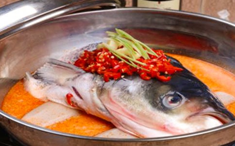 媽媽愛吃魚頭作文