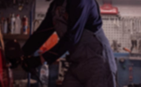 �����󿼺��P(gu��n)λ�������Ƿ�ͨ���Z��������