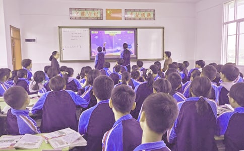 小學三年級信息技術教學的工作總結