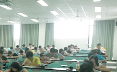 高中月考考試分析總結
