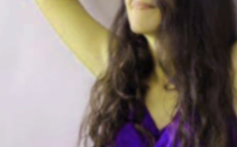 ����Ů�����ҽ�B